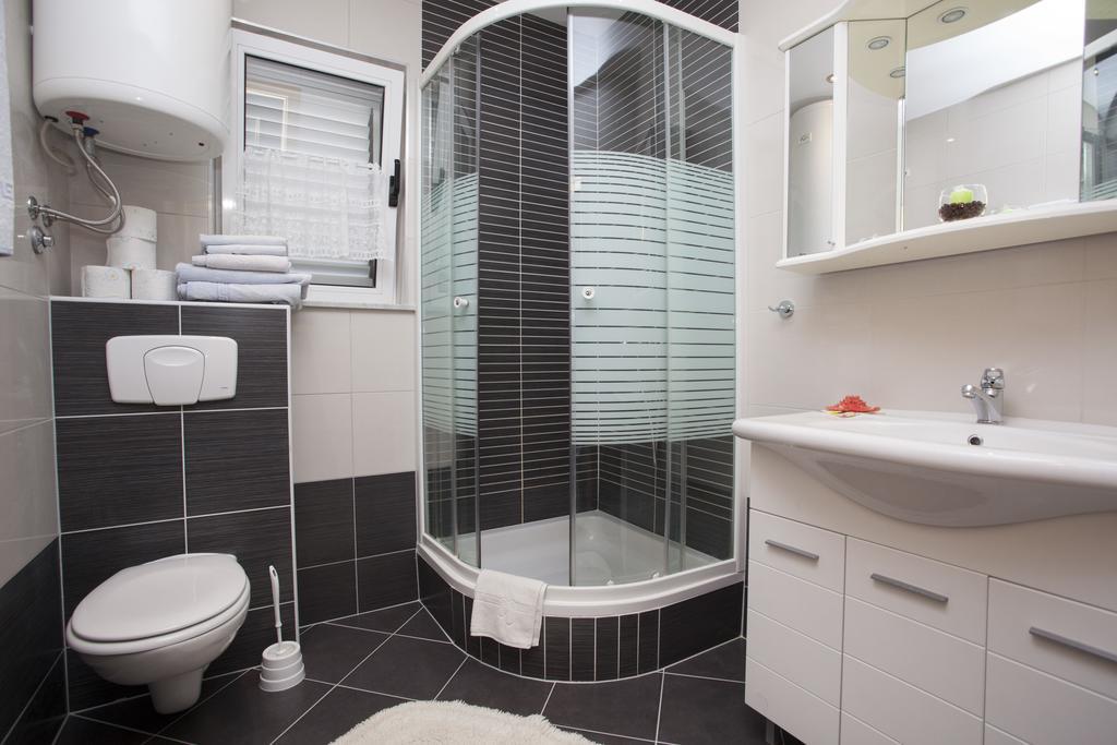 Apartment Silvia Makarska