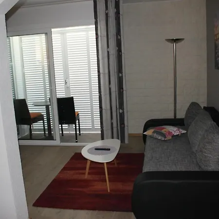Apartments Villa Silvia Makarska Exterior photo