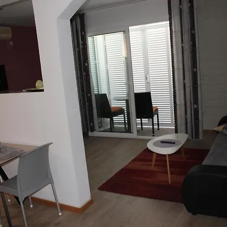 Apartments Villa Silvia Makarska Exterior photo